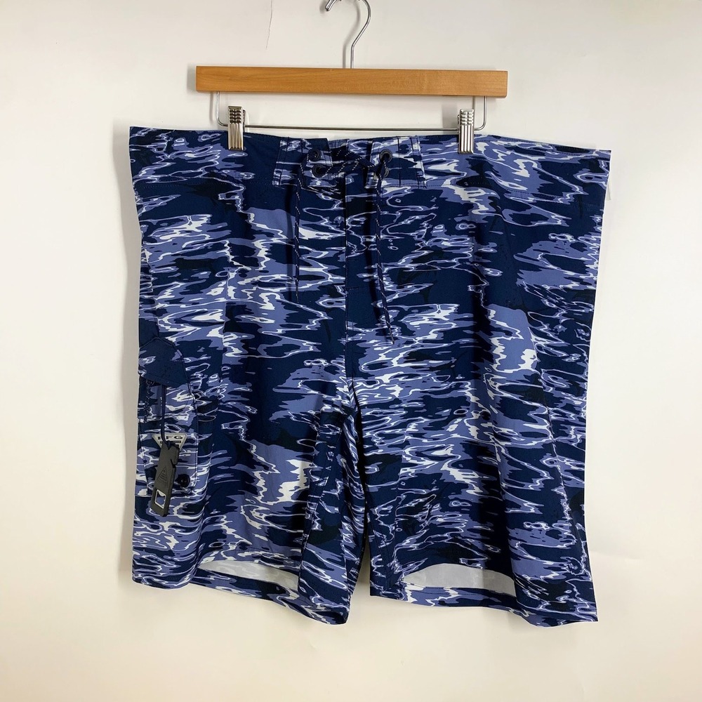 Columbia Men's Board Shorts Camouflage Water PFG Offshore II Size 44 NWT